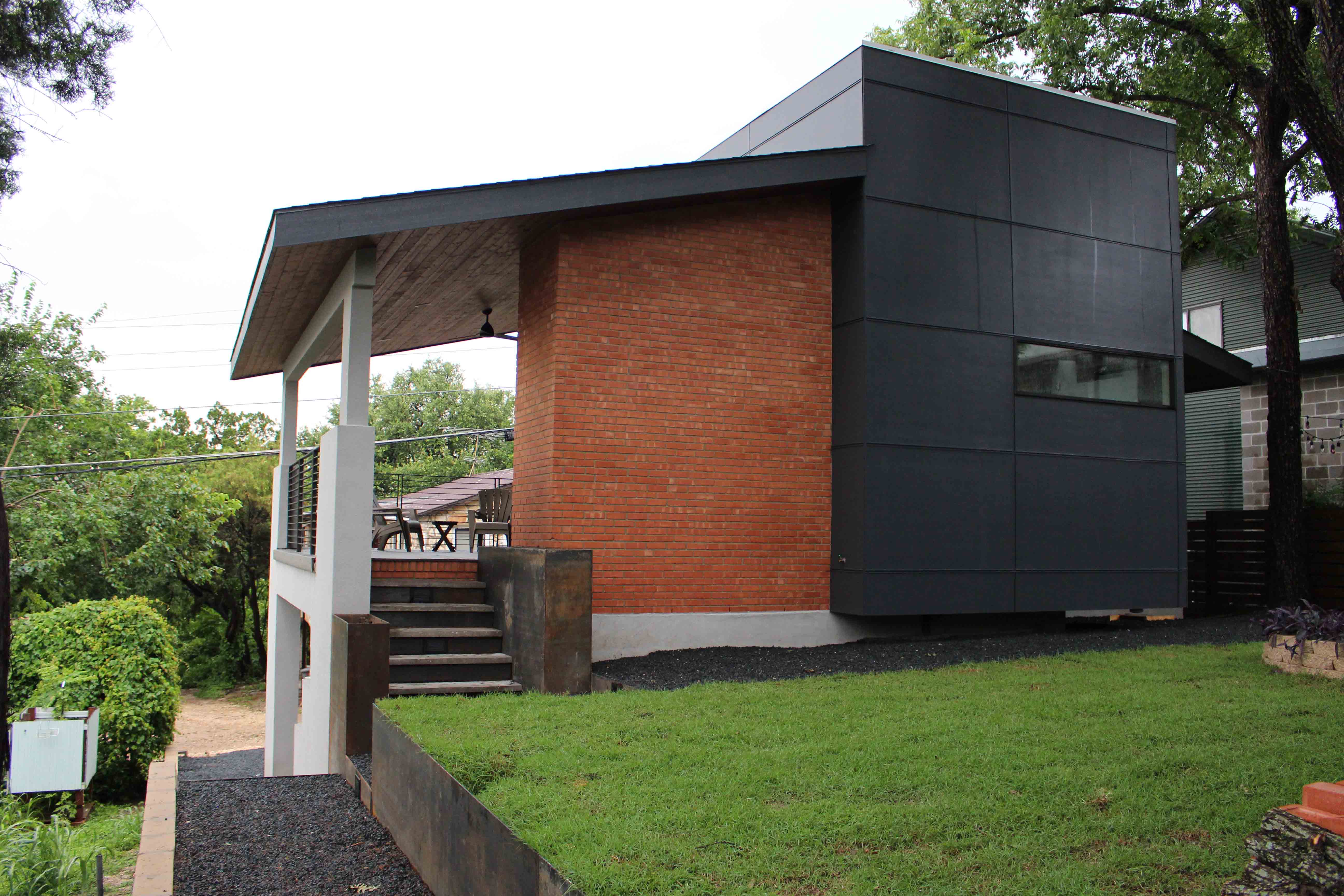 Travis Heights Guesthouse - Austin, Texas NATiVE Green Building